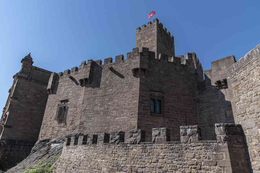 Reyno de Navarra - Javier 06 - castillo de Javier.jpg